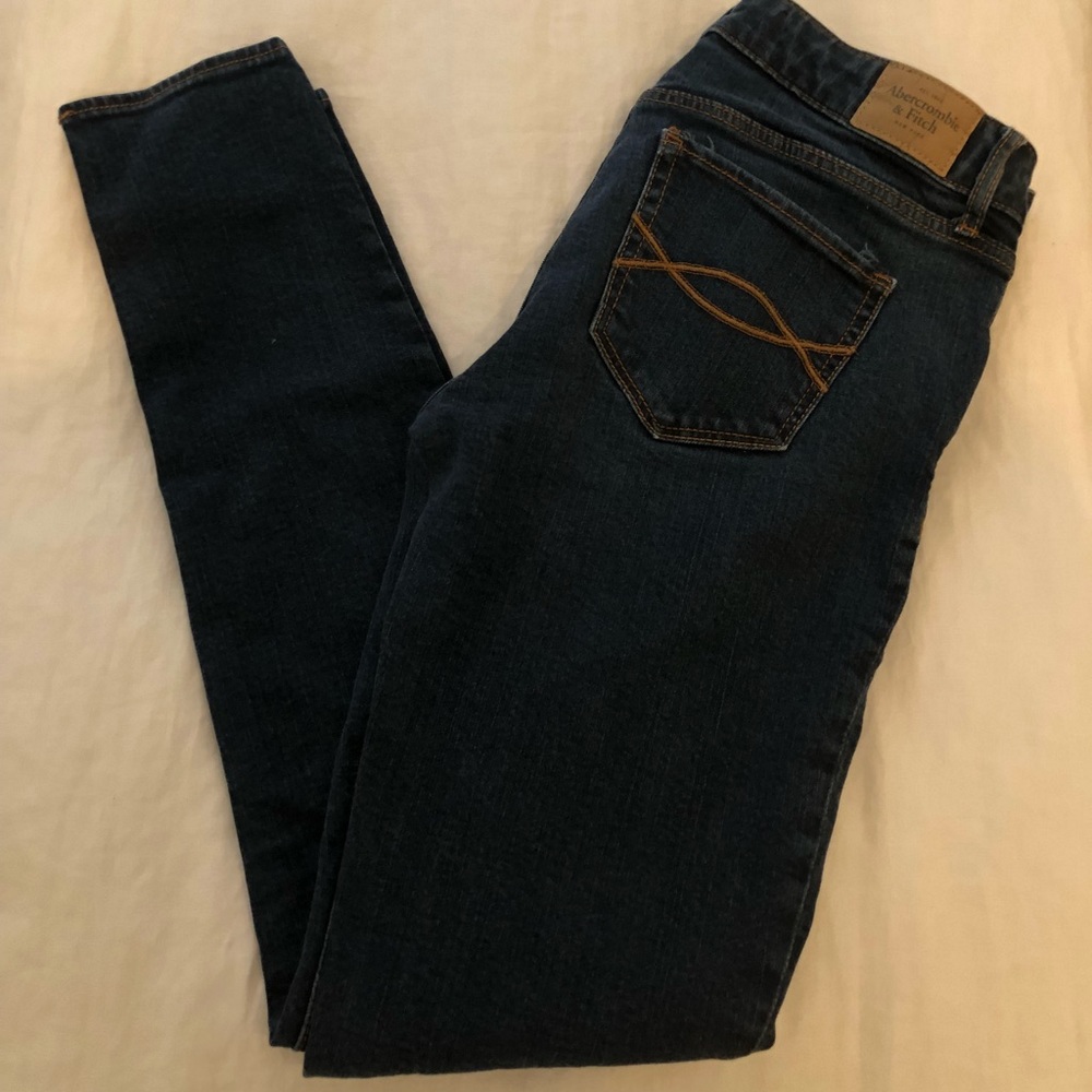 Low rise Abercrombie & Fitch super skinny jeans